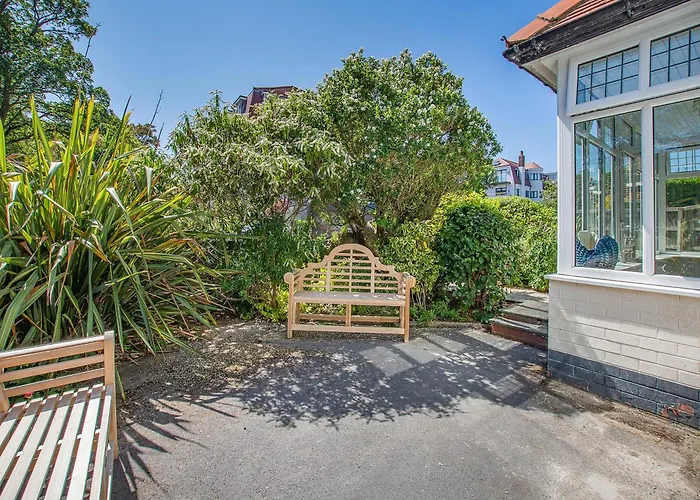 The House * Scarborough