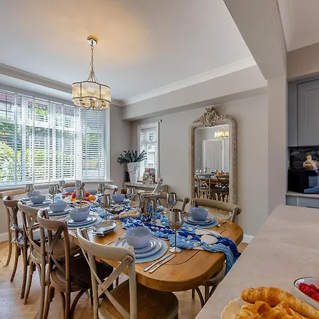 Hébergement de vacances The House